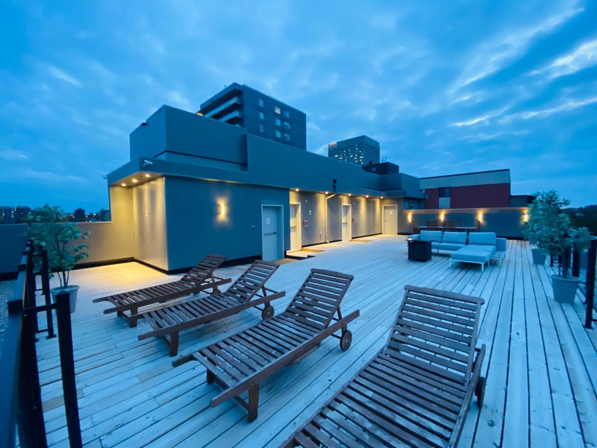 Westview Luxury Suites Ottawa Exteriér fotografie